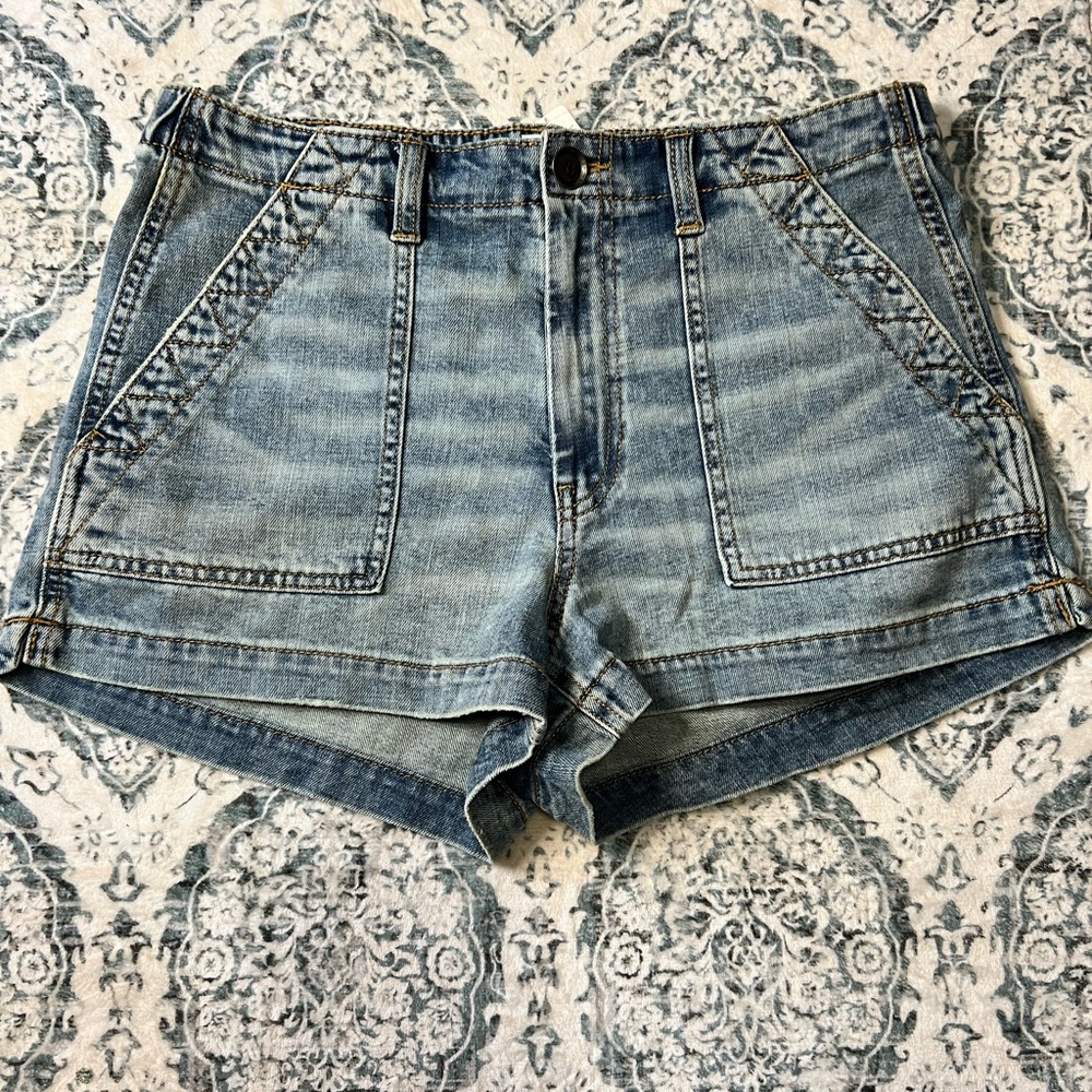 Aerie Jean Shorts Medium